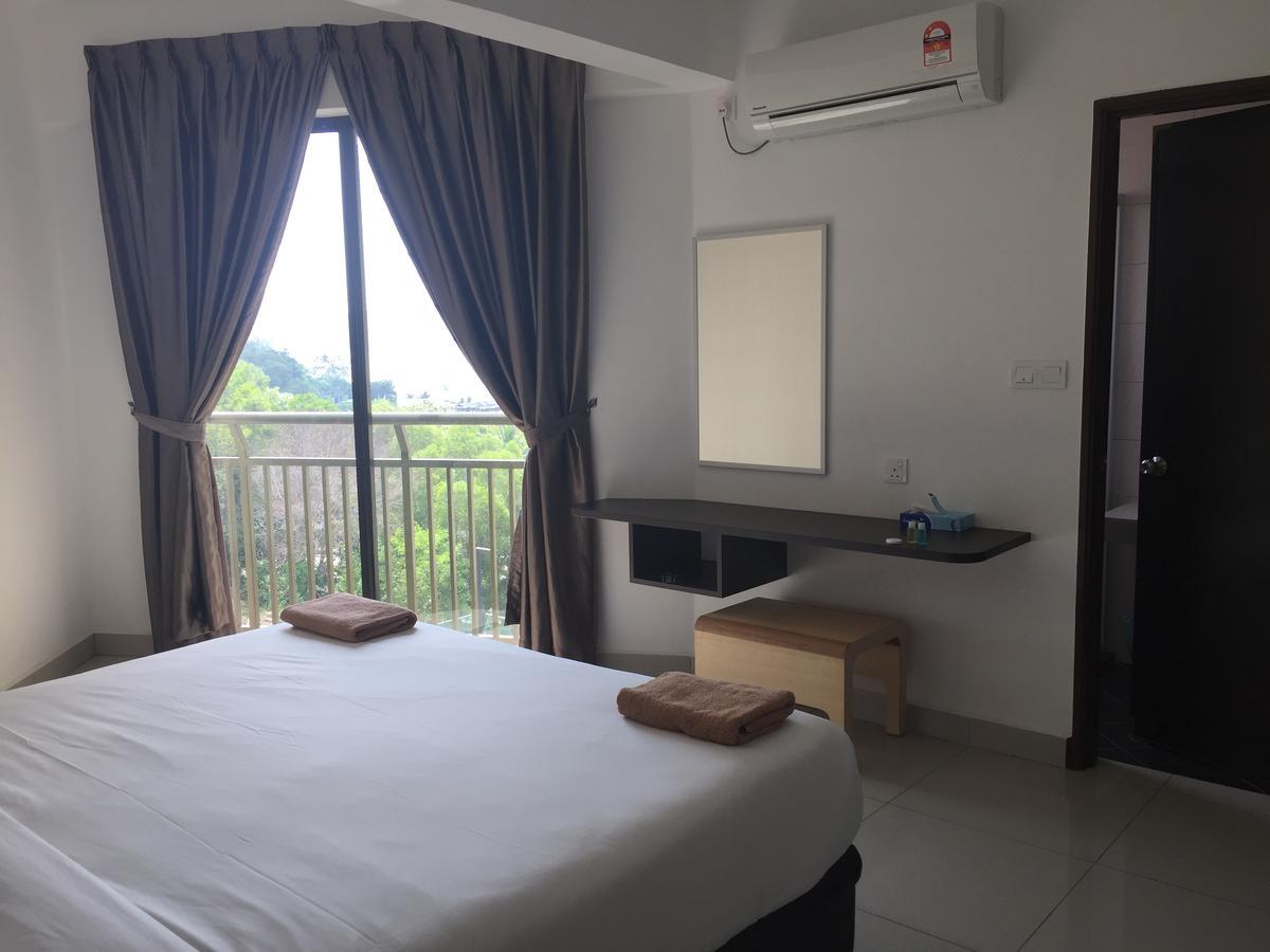 มารีนา ไฮต์ รีสอร์ต Hotel ลุมุต ภายนอก รูปภาพ